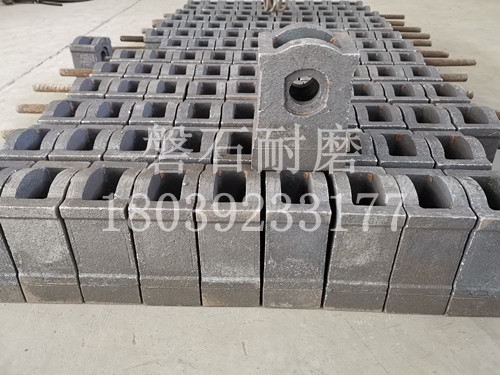 怎樣去應(yīng)對耐磨錘頭鑄造的缺陷？