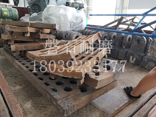 新疆庫爾勒鉻鉬合金錘頭生產(chǎn)廠家