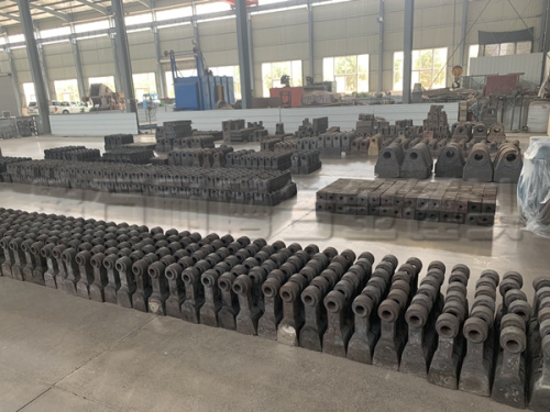 制砂機(jī)錘頭損壞后該如何處理？